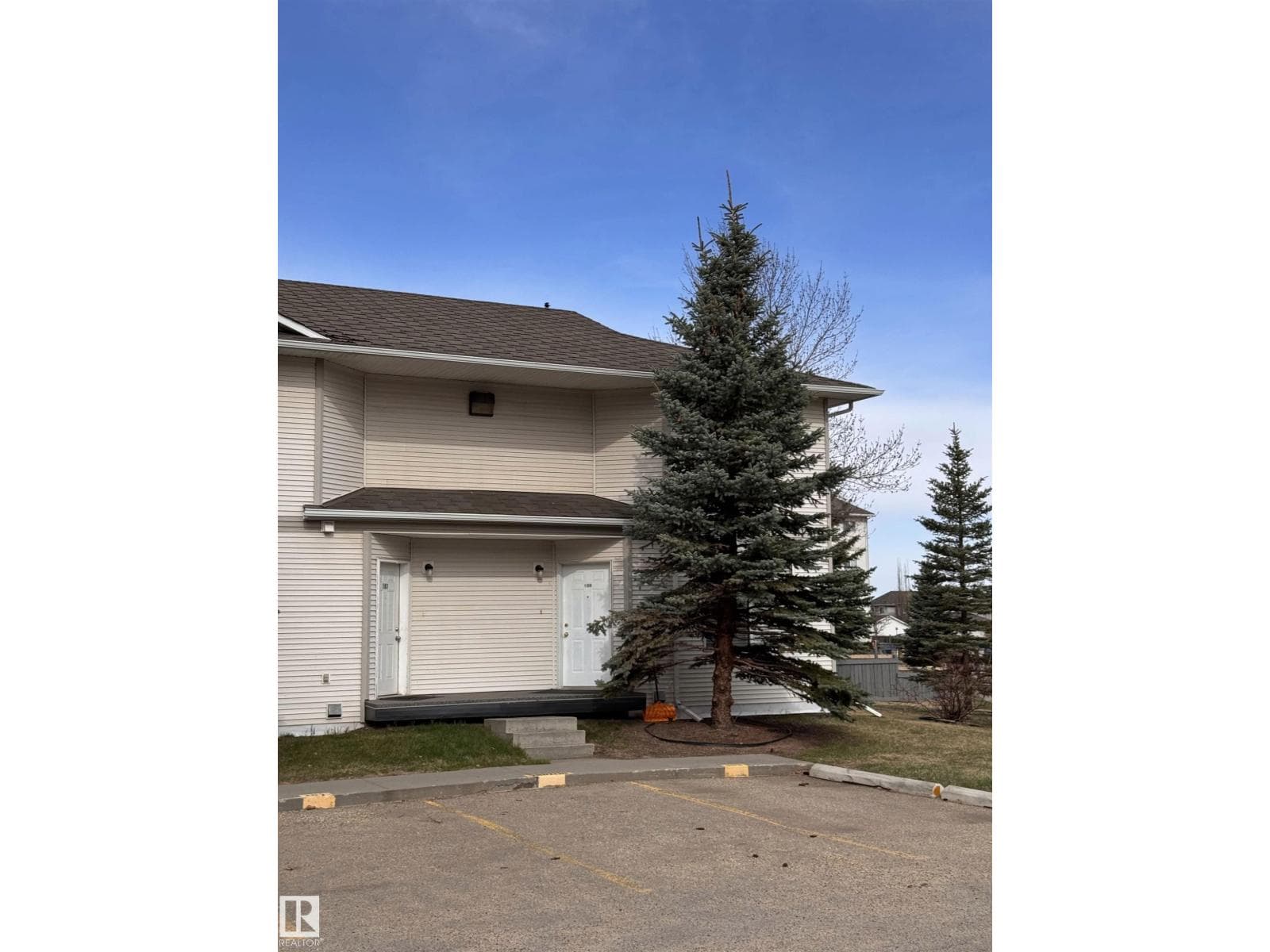 #108 801 BOTHWELL DR — photo 2