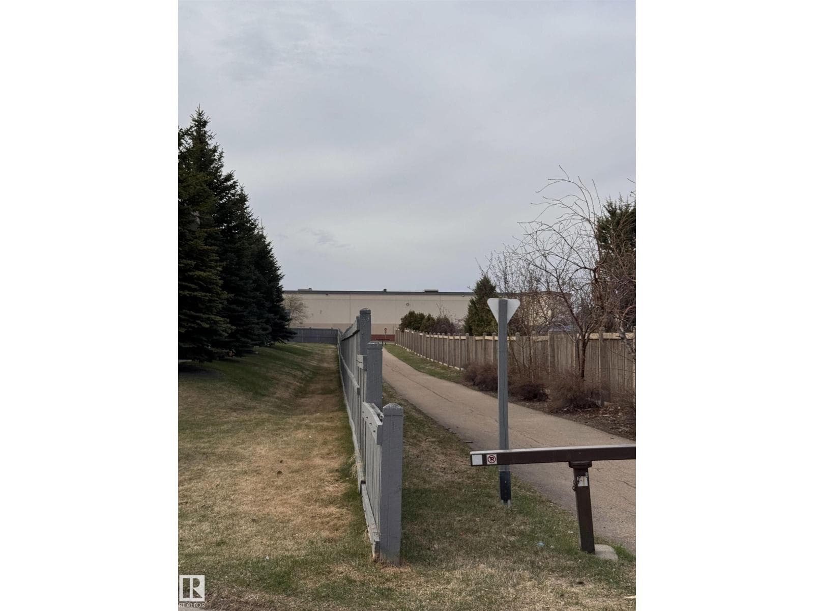 #108 801 BOTHWELL DR — photo 5