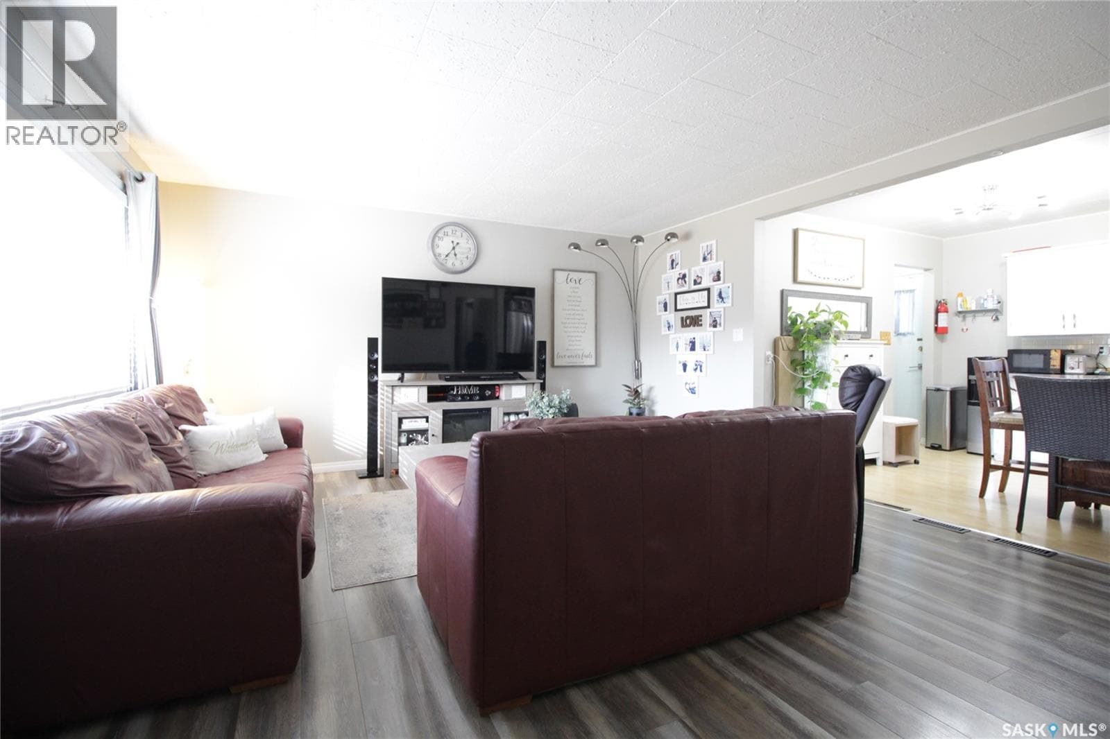 1101 Gordon STREET — photo 3