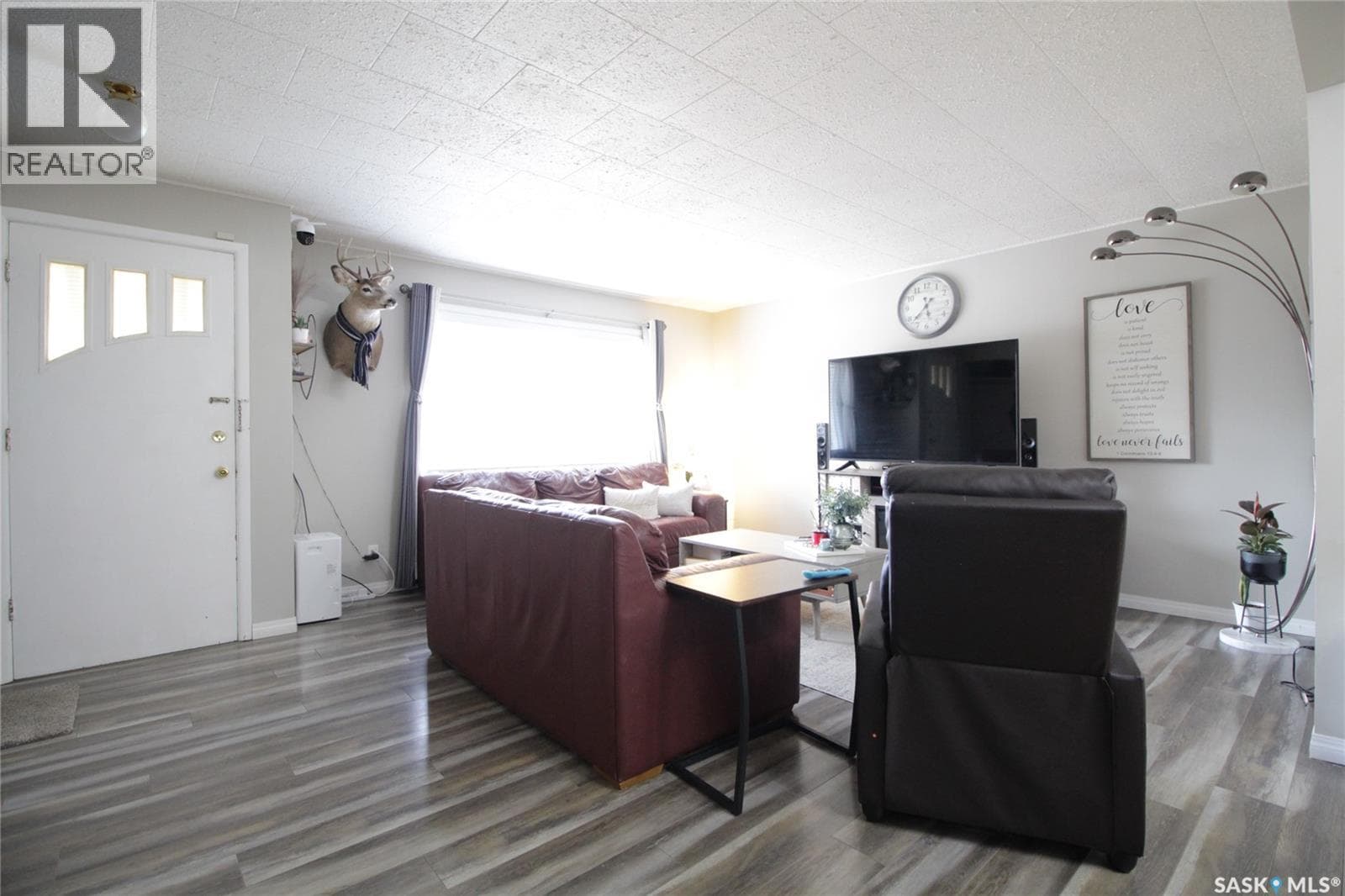 1101 Gordon STREET — photo 2