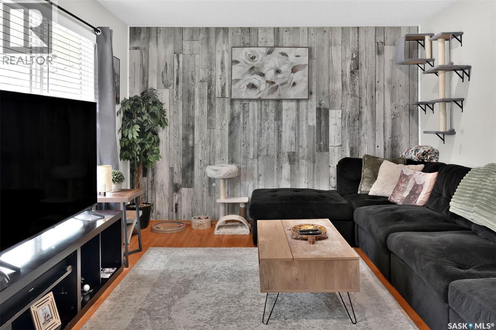 1622 Bradwell AVENUE — photo 4