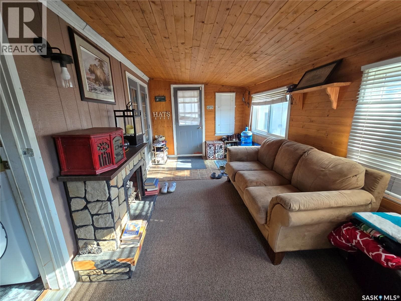 38 Prairie Sun COURT — photo 5