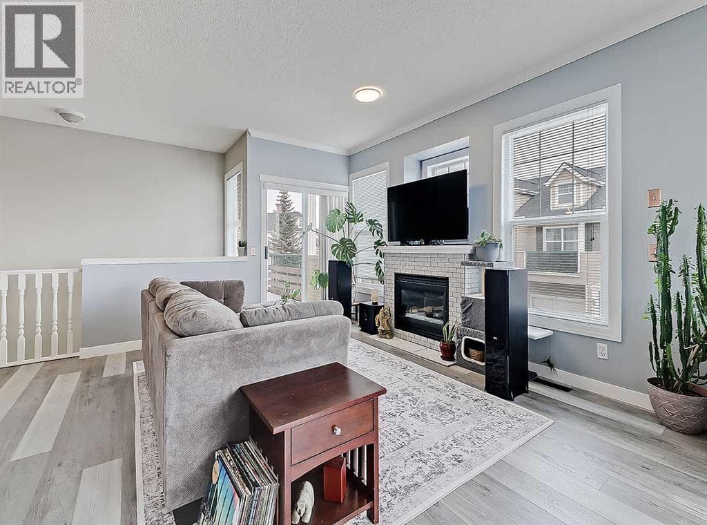 104 Prestwick Gardens SE