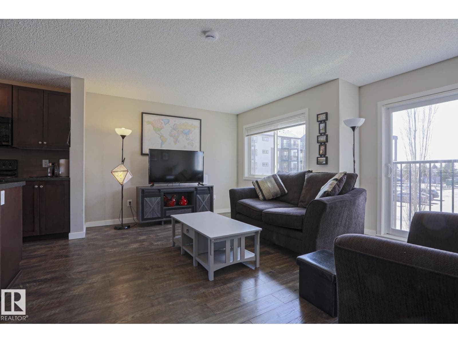 1622 33A ST NW NW — photo 4