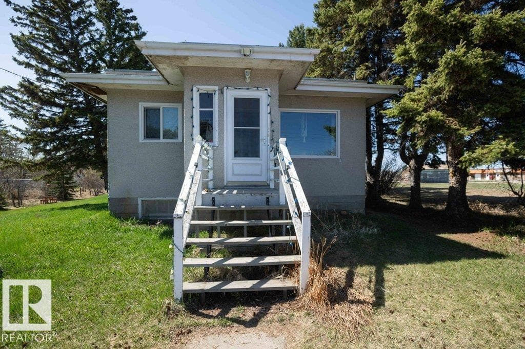 4906 51 ST