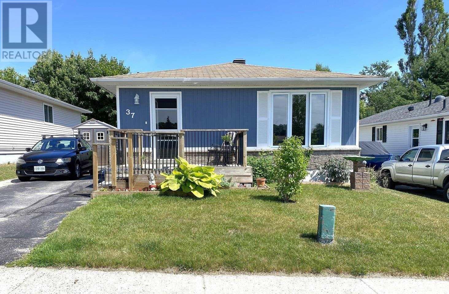 37 Ste. Camillus CRES