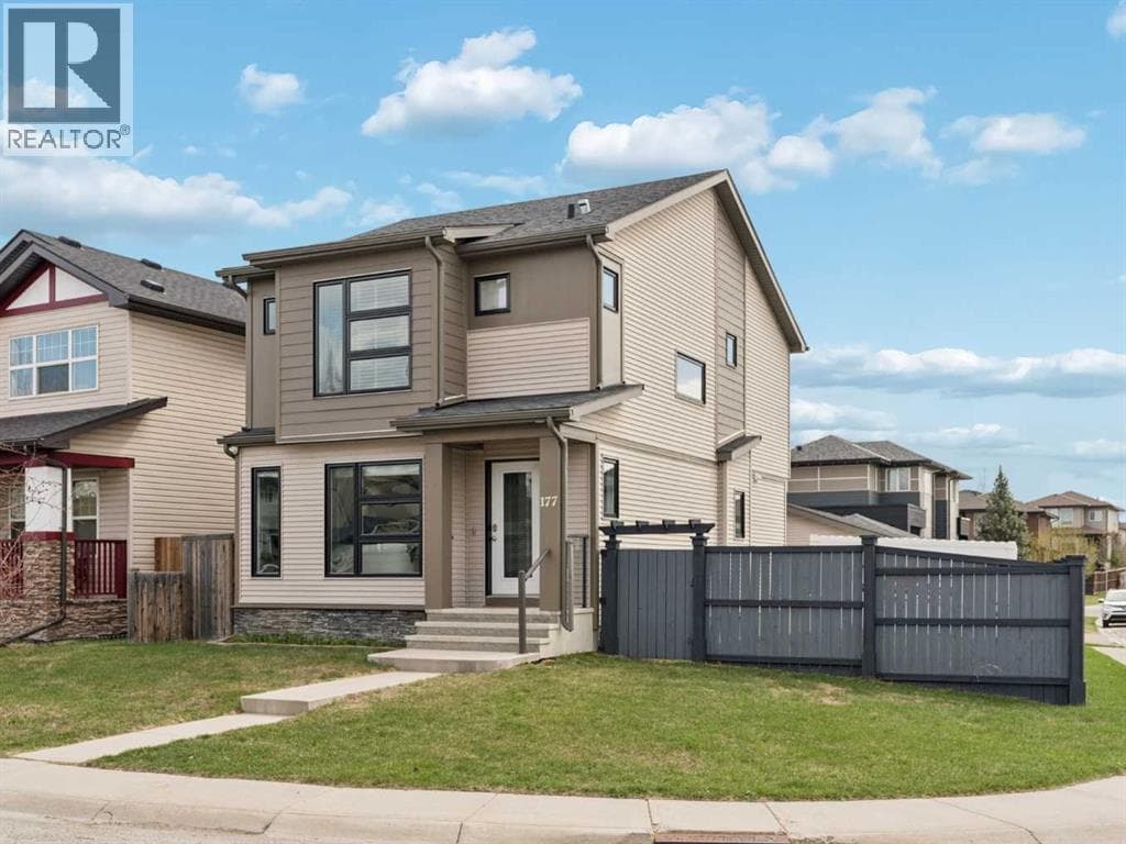 177 Walden Manor SE