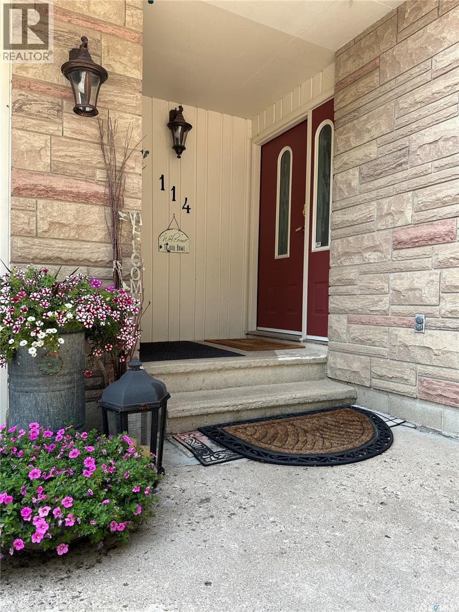 114 Garvin CRESCENT — photo 3