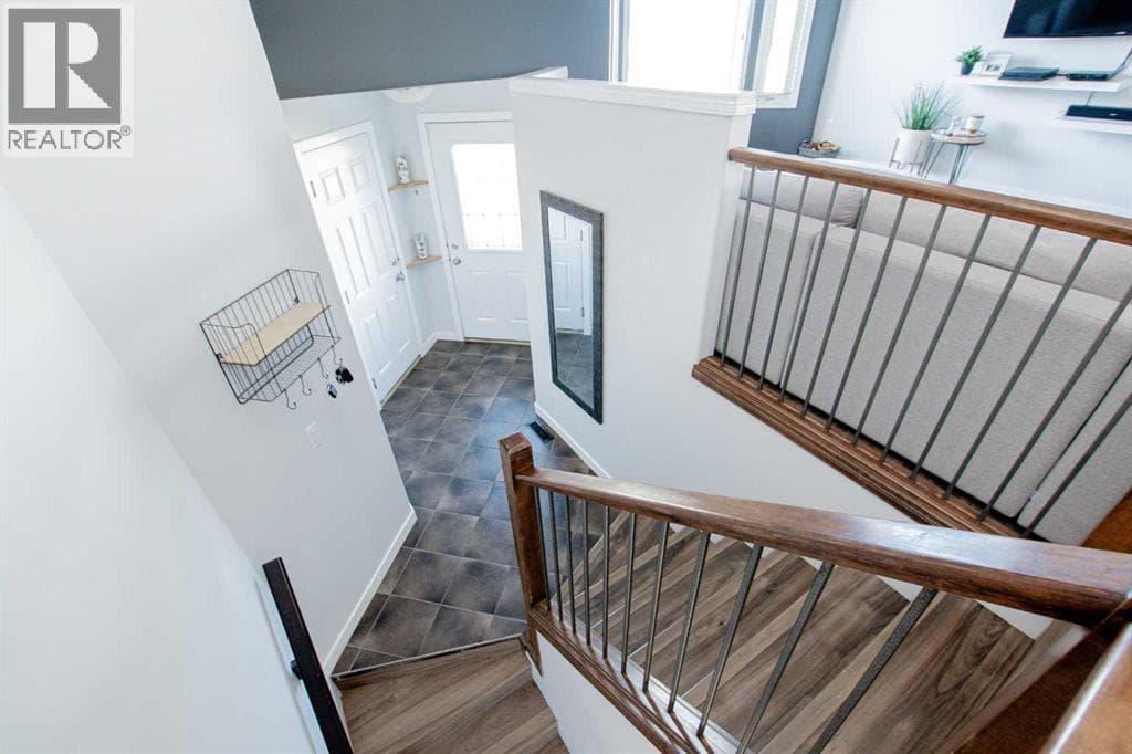 10225 Landing Drive — photo 3