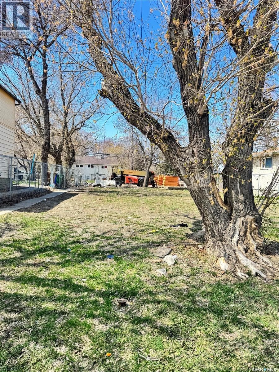 1128 Angus STREET — photo 2