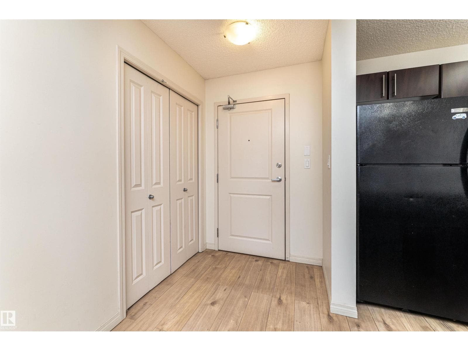 #108 103 AMBLESIDE DR SW — photo 2