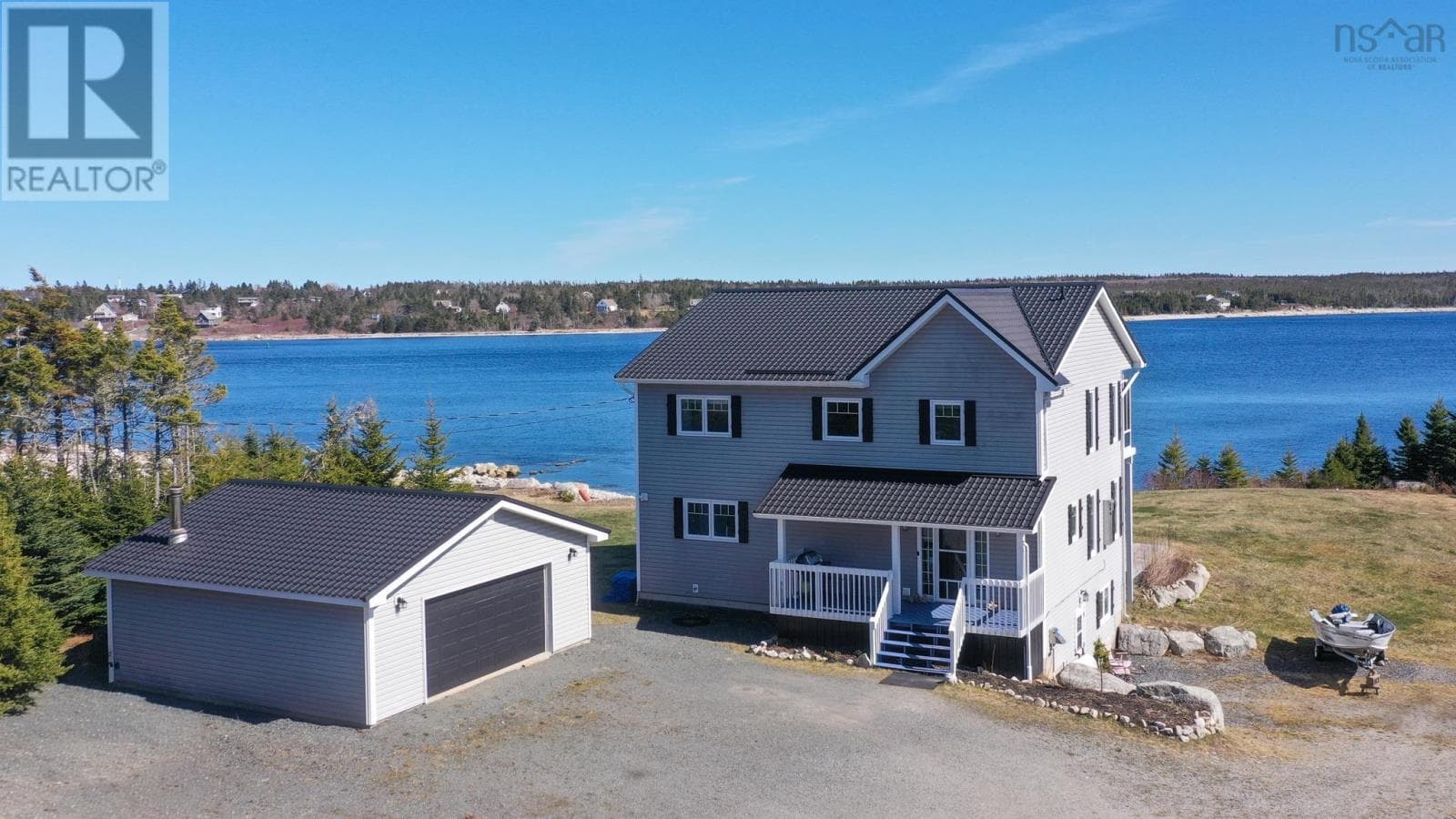102 Oceantide Lane
