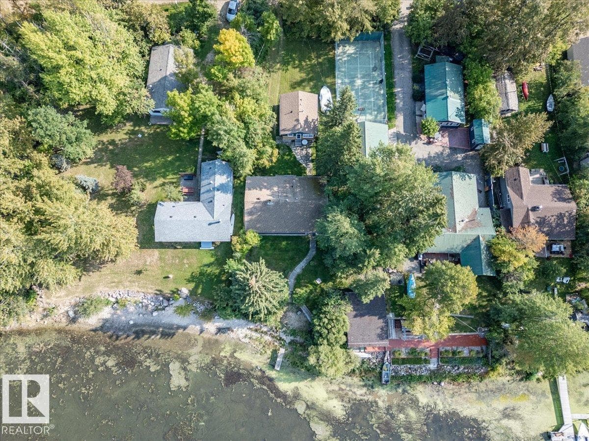 60 Beach Ave