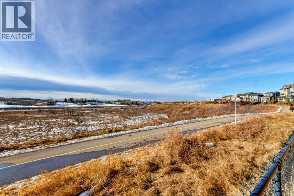 444 Legacy Point SE — photo 4