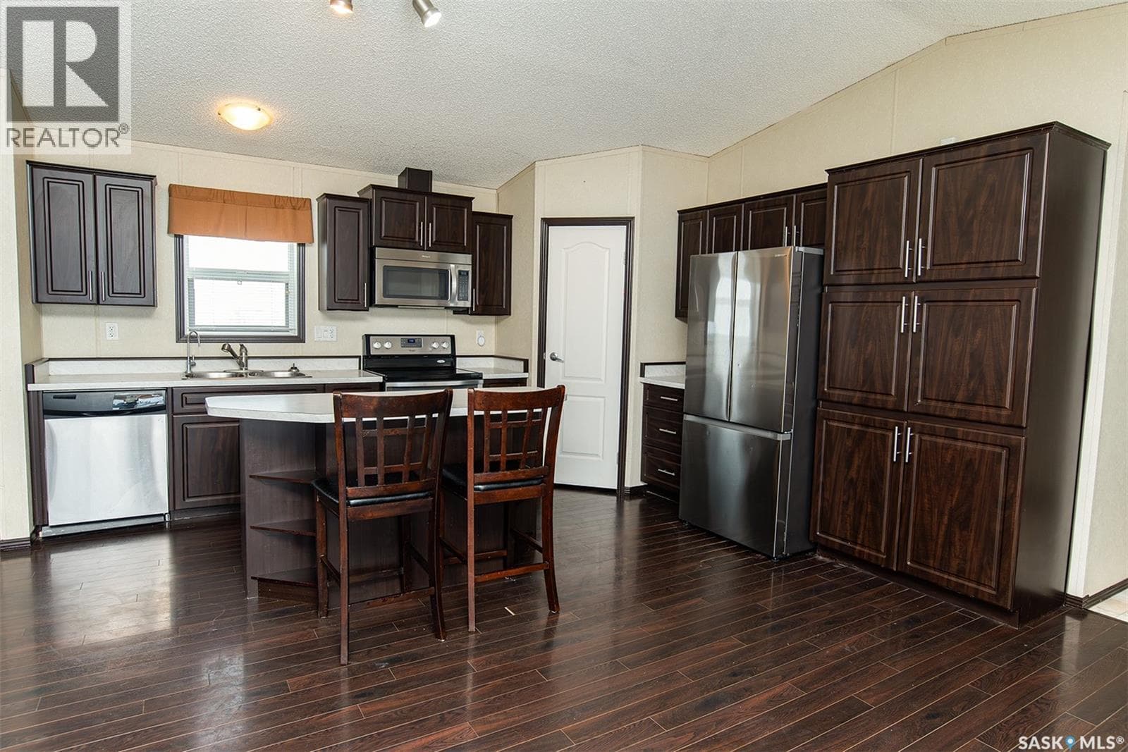 Short Acreage — photo 4