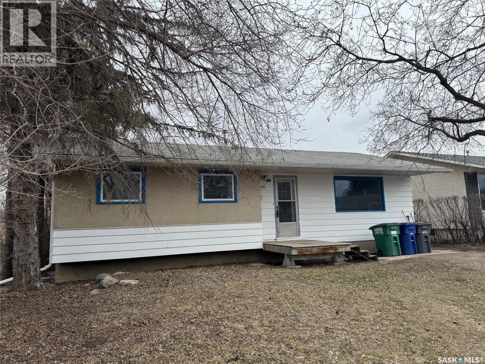 190 CARLETON DRIVE — photo 4