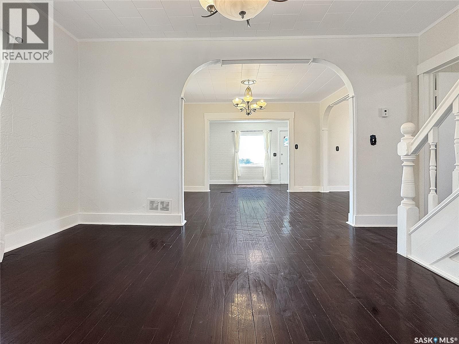 405 Railway AVENUE — photo 5