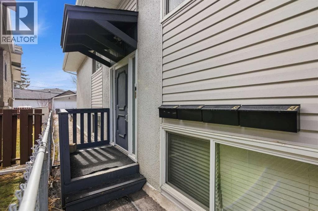 6131 Bowness Road NW — photo 4