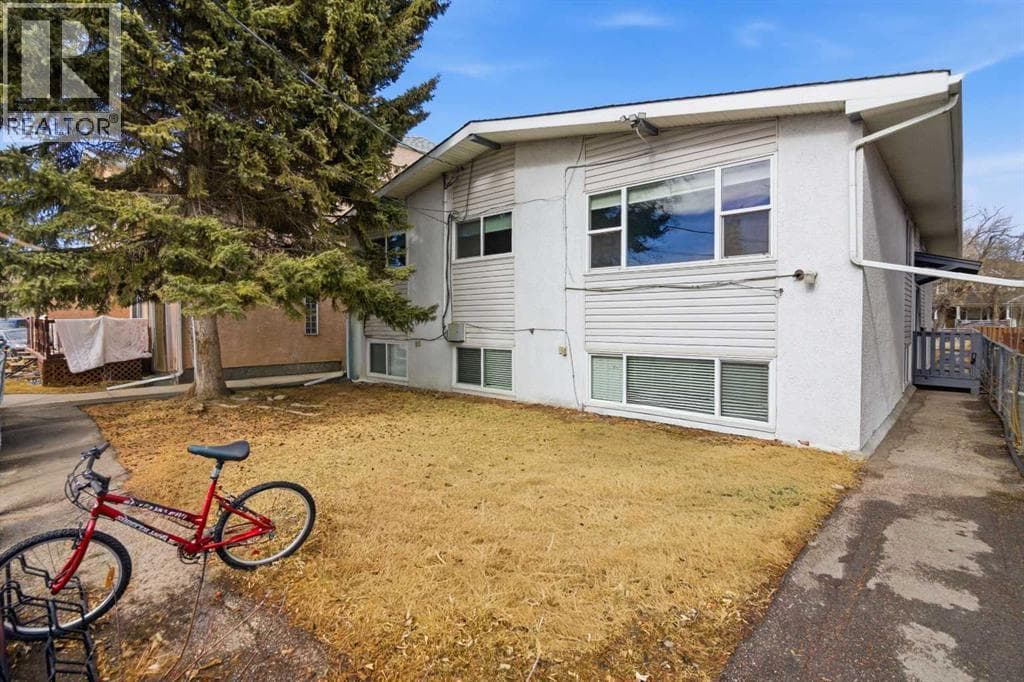 6131 Bowness Road NW — photo 5