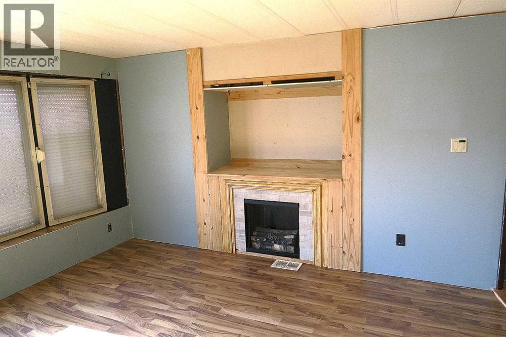 4 21A St Close — photo 3