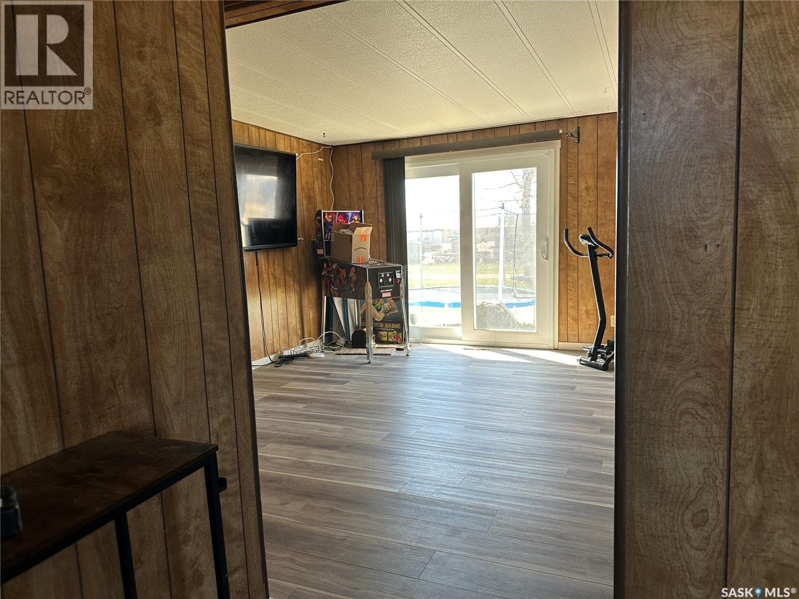 129 Laing CRESCENT — photo 2
