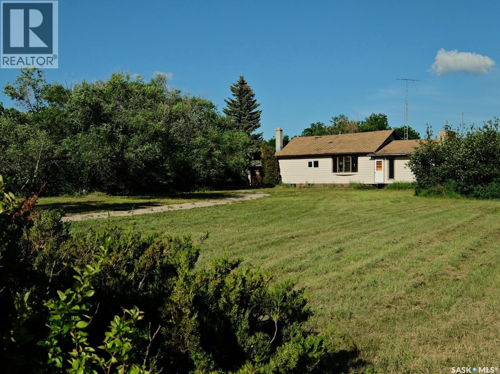 North Biggar Acreage — photo 3