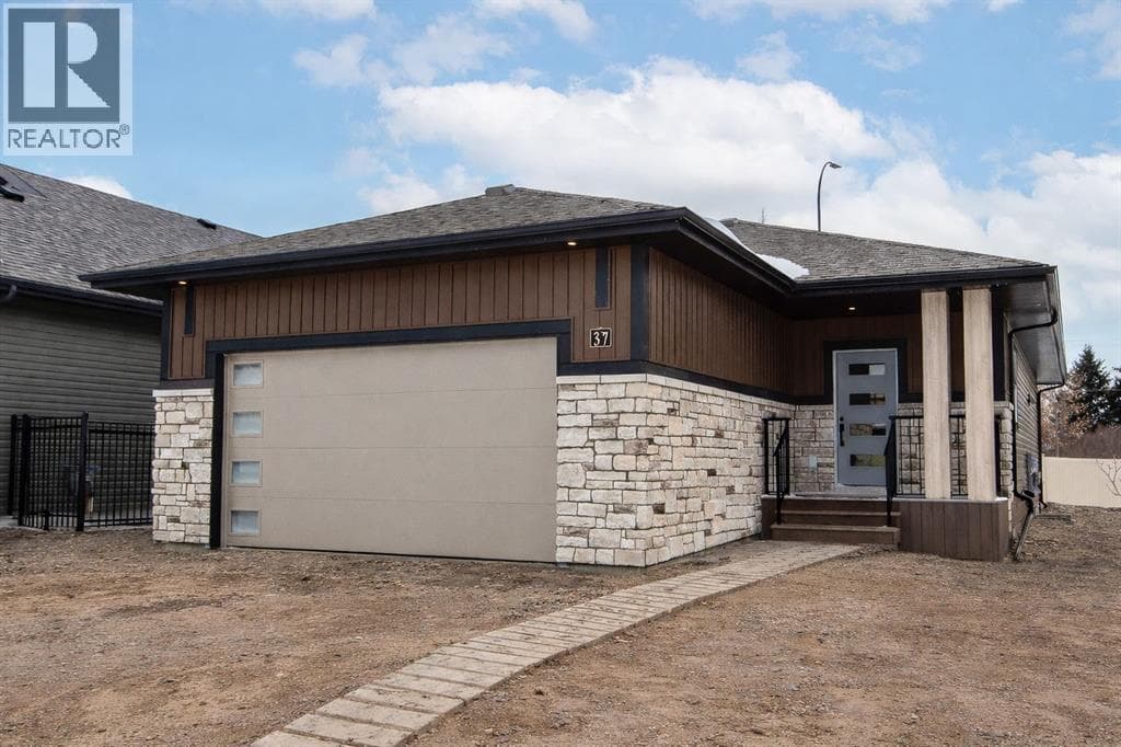 37 Terra Close