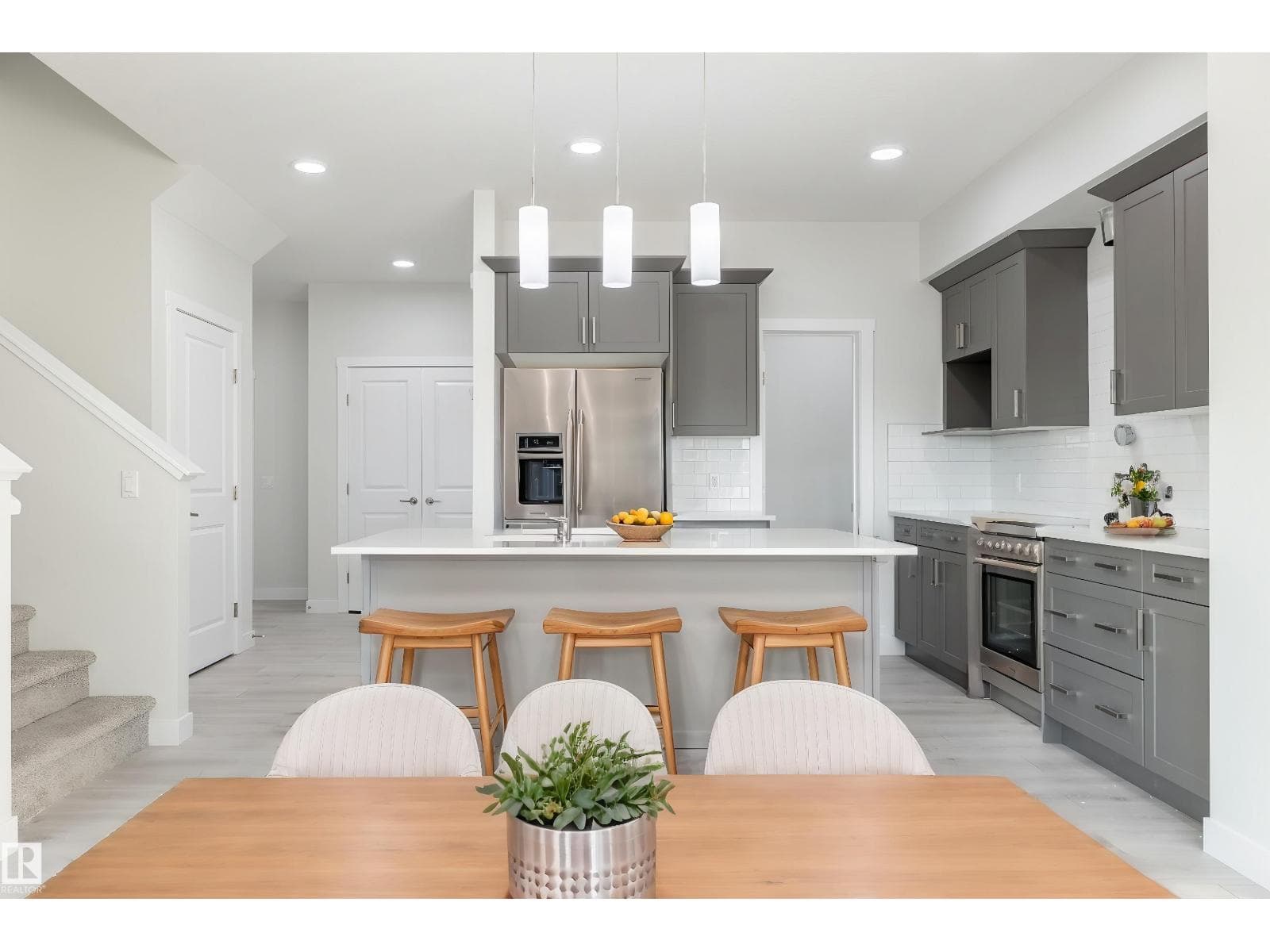 20829 15A AV NW — photo 3