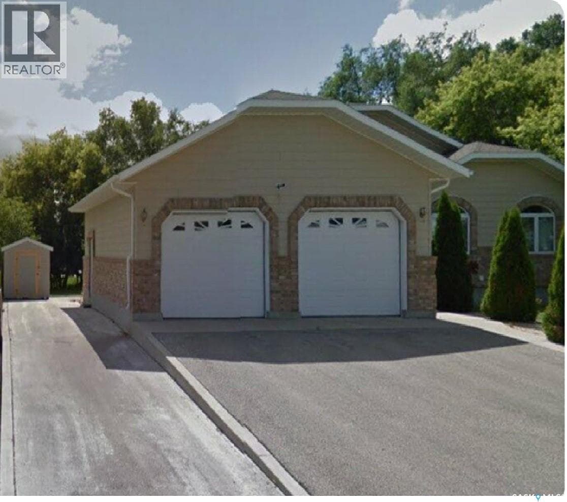 833 Peters AVENUE — photo 3
