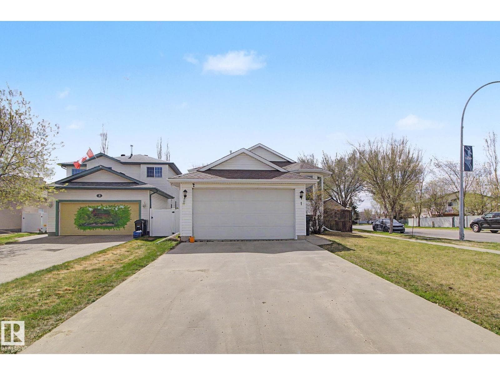 1 DEER PARK RD — photo 2