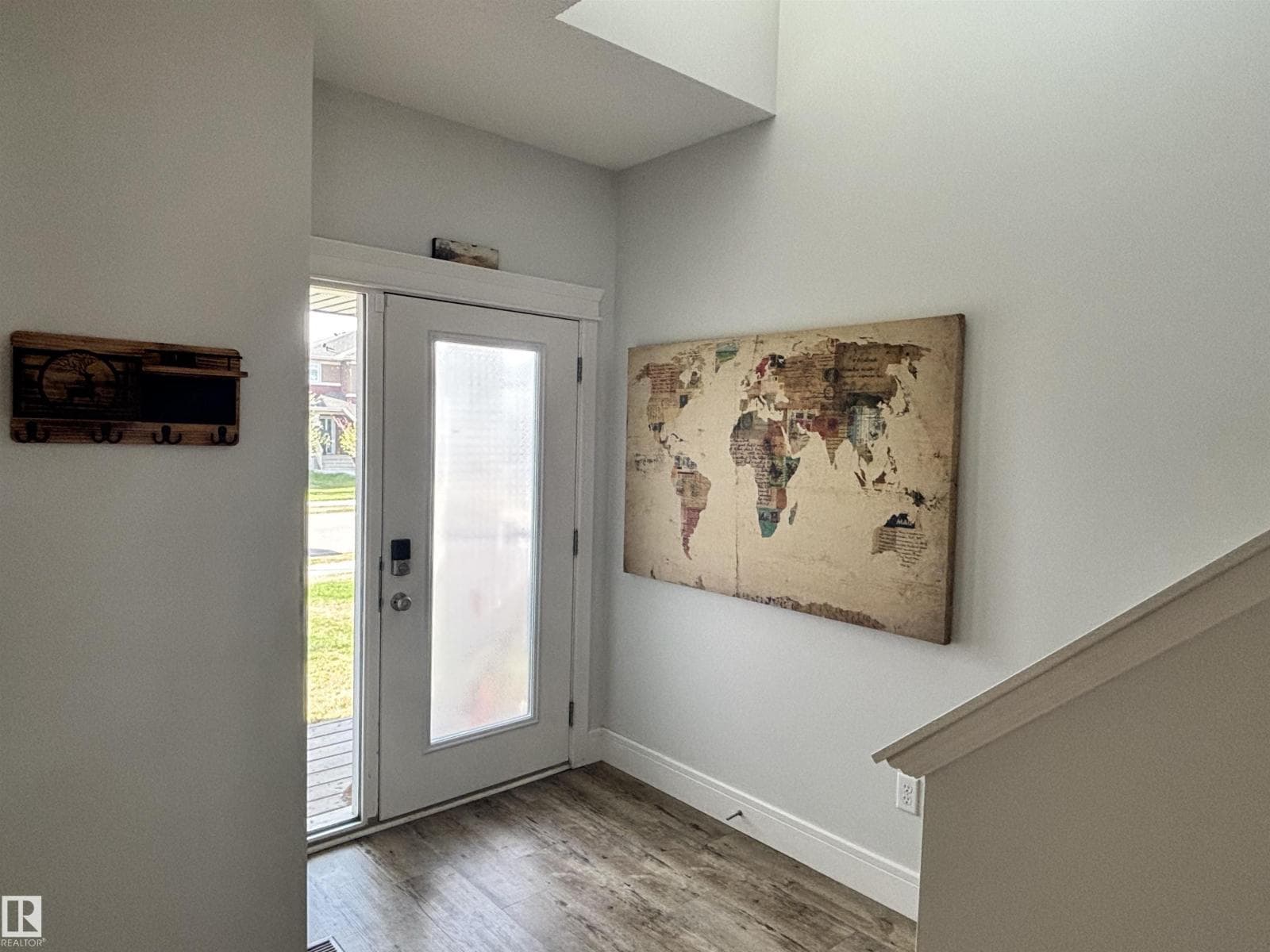 11 JAMES CR — photo 4