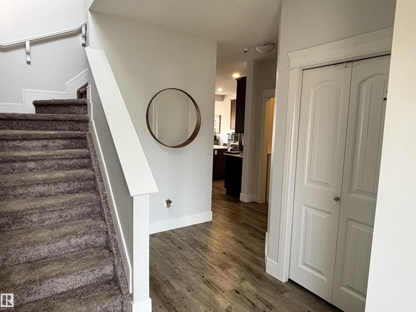 11 JAMES CR — photo 5