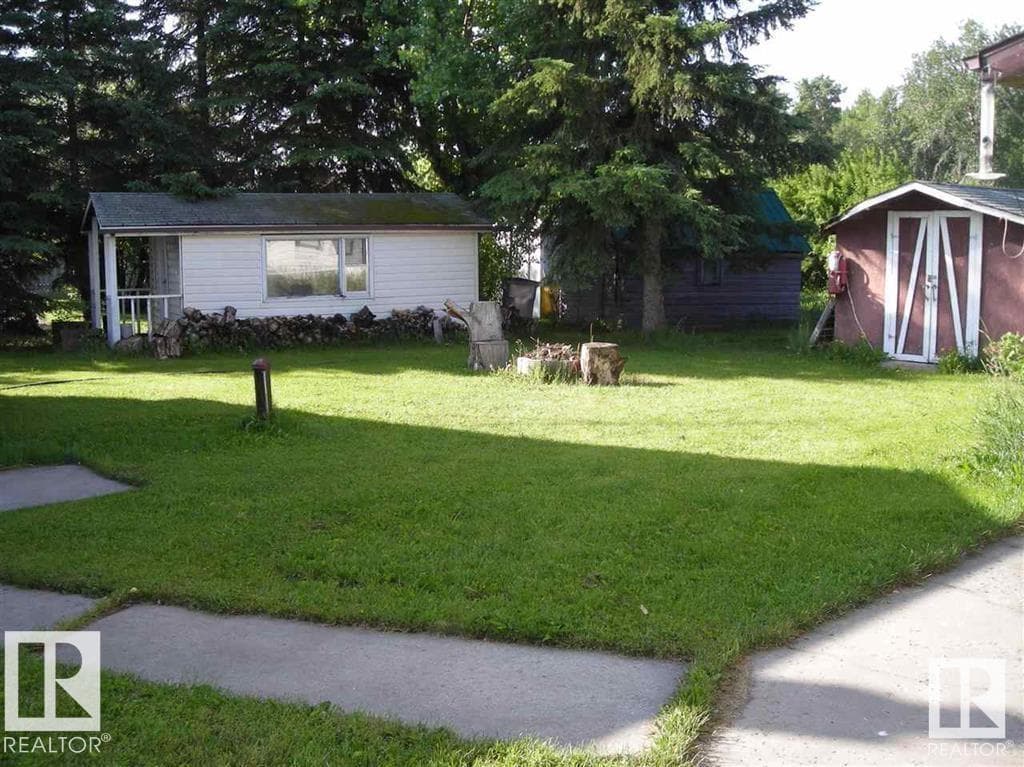 26 Lakeshore DR — photo 5