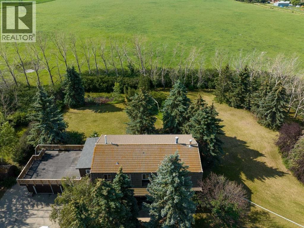 281141 TOWNSHIP ROAD 274 — photo 2