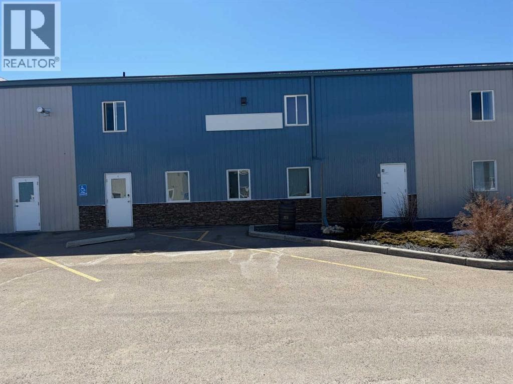 4, 64146 393 Loop E — photo 2