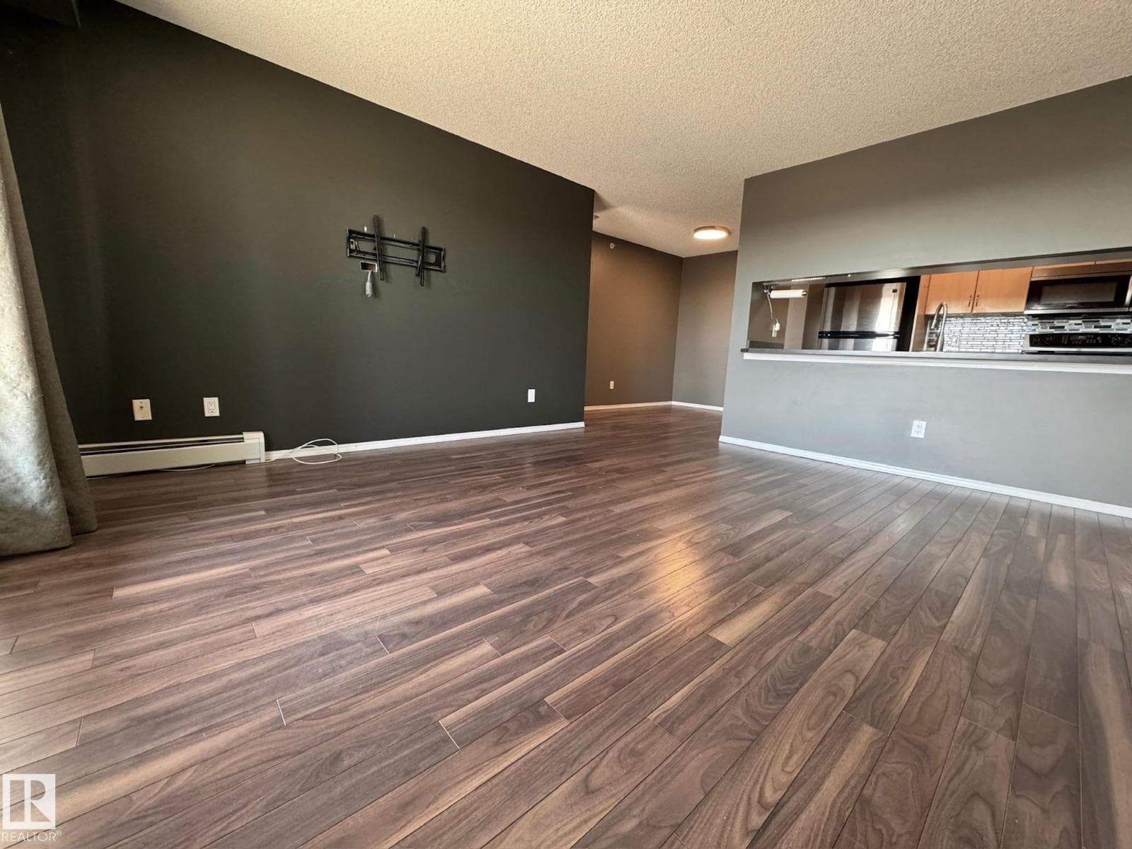 #516 2430 GUARDIAN RD NW — photo 3