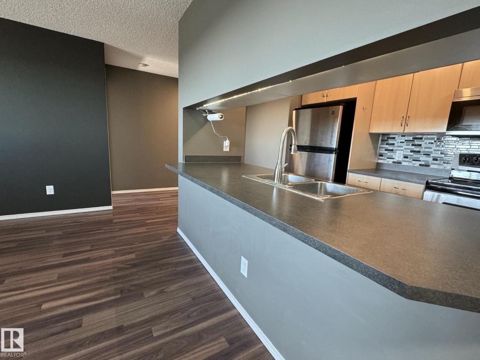 #516 2430 GUARDIAN RD NW — photo 5