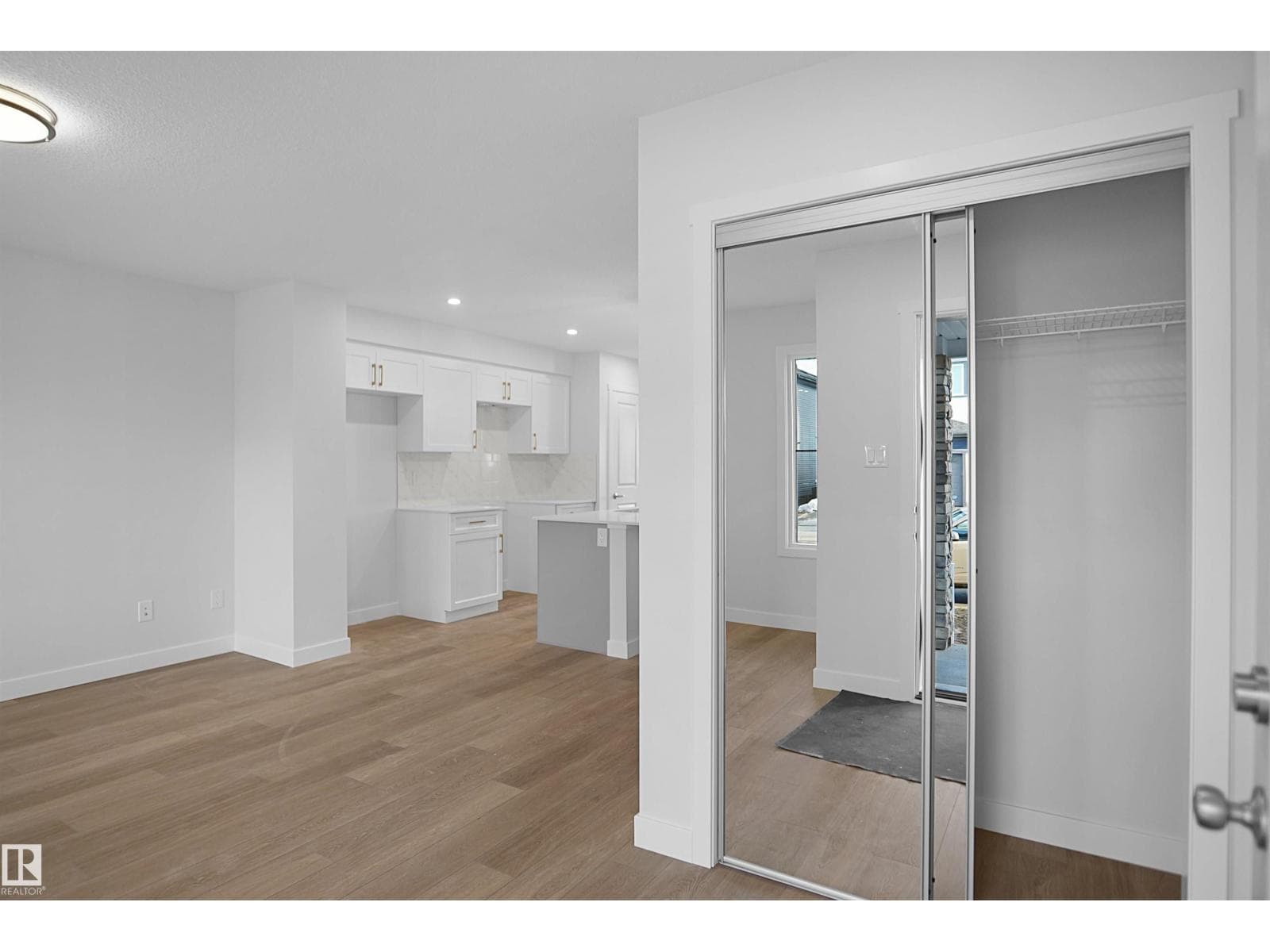 29 FICUS WY — photo 4
