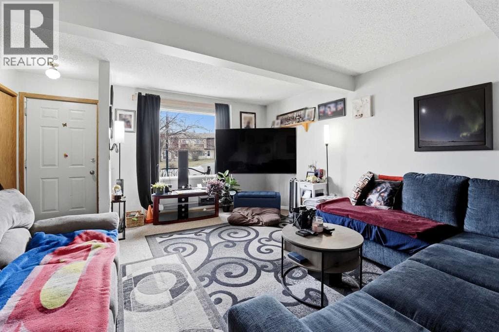 39 Greene Close — photo 2