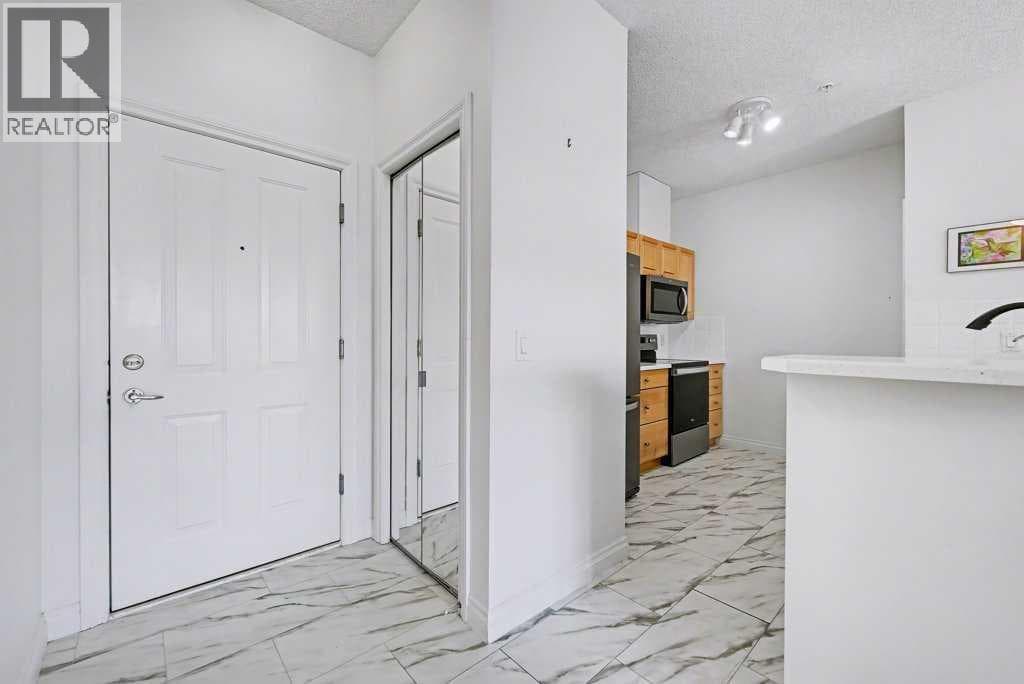3341, 1010 Arbour Lake Road NW — photo 4
