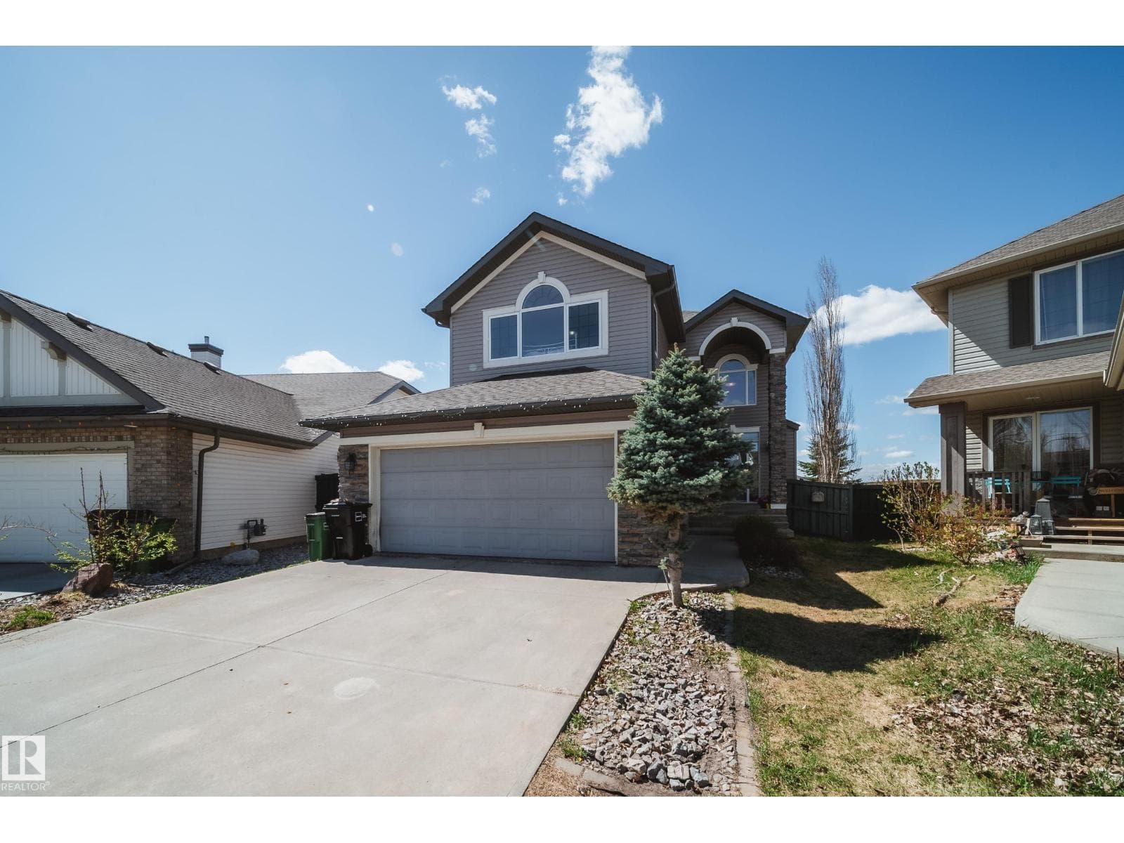 12627 16 AV SW