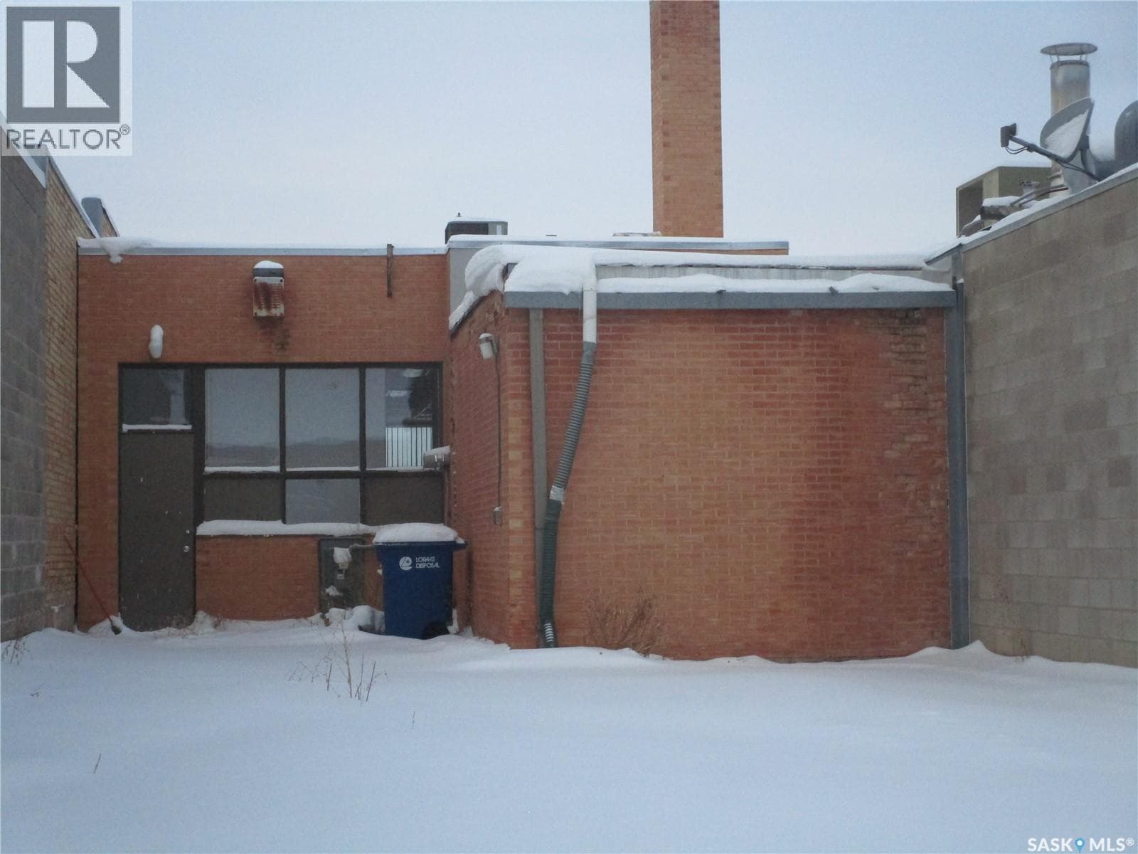 329 Centre STREET — photo 3