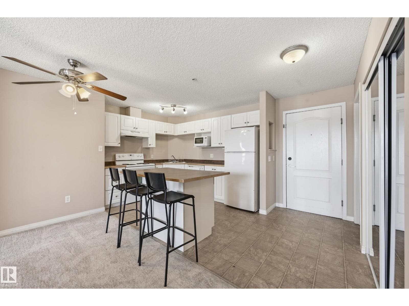 #105 5350 199 ST NW — photo 5