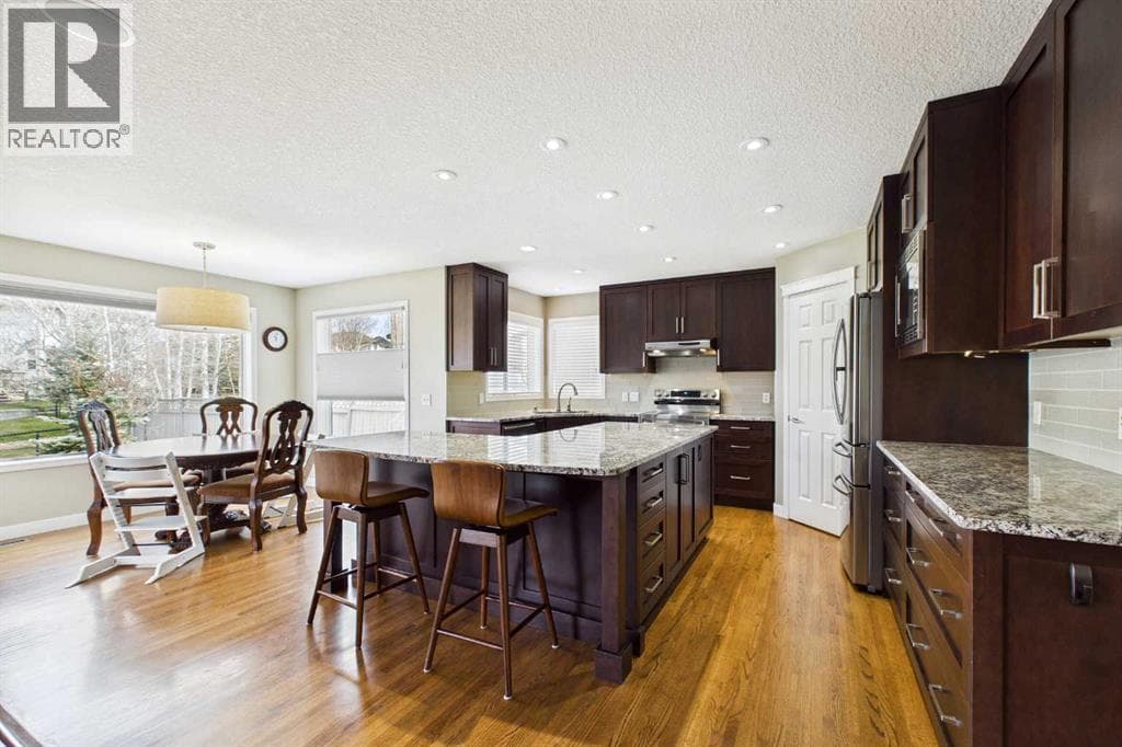 149 Tuscany Ravine Bay NW — photo 4