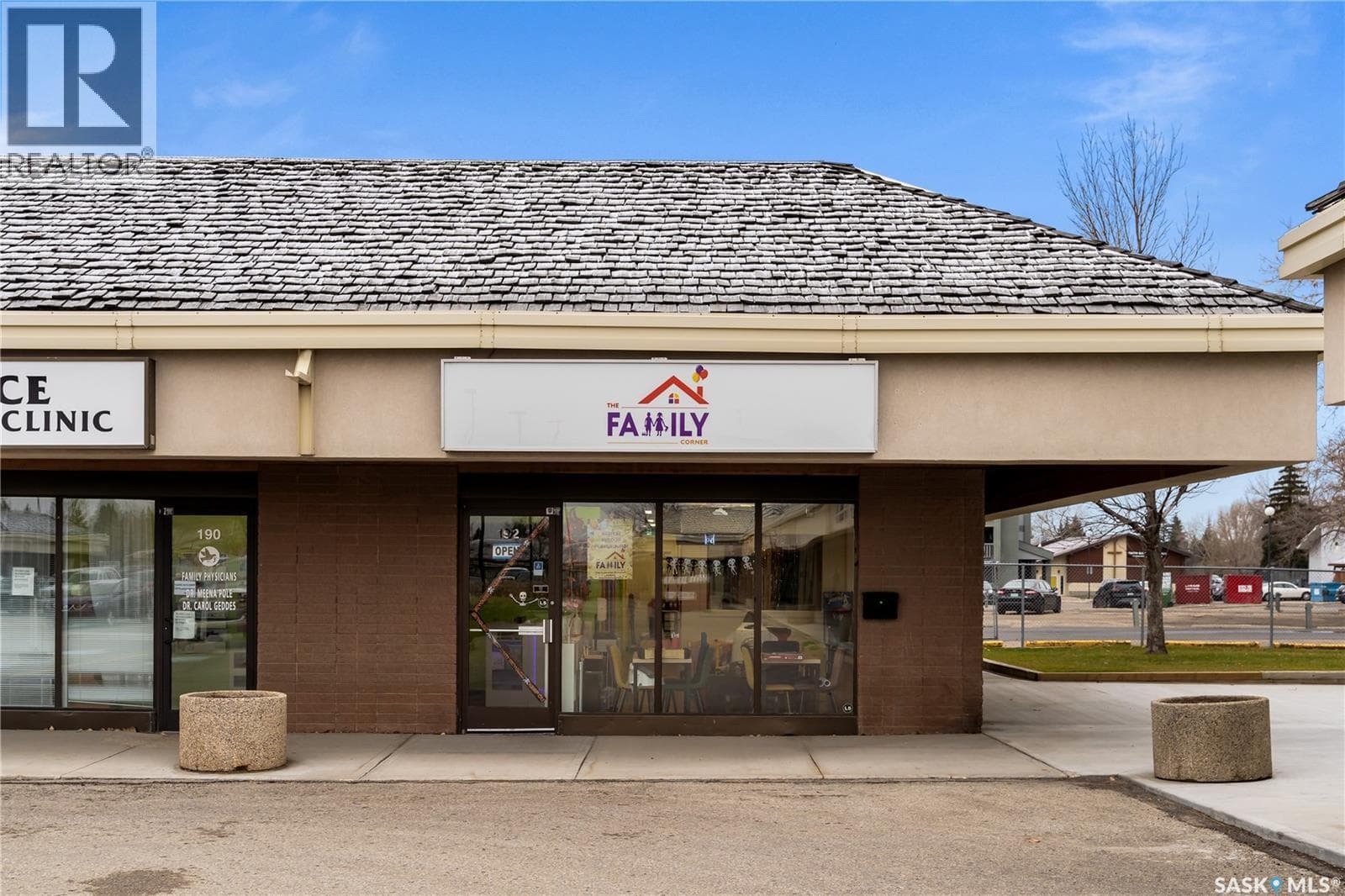 192 University Park DRIVE