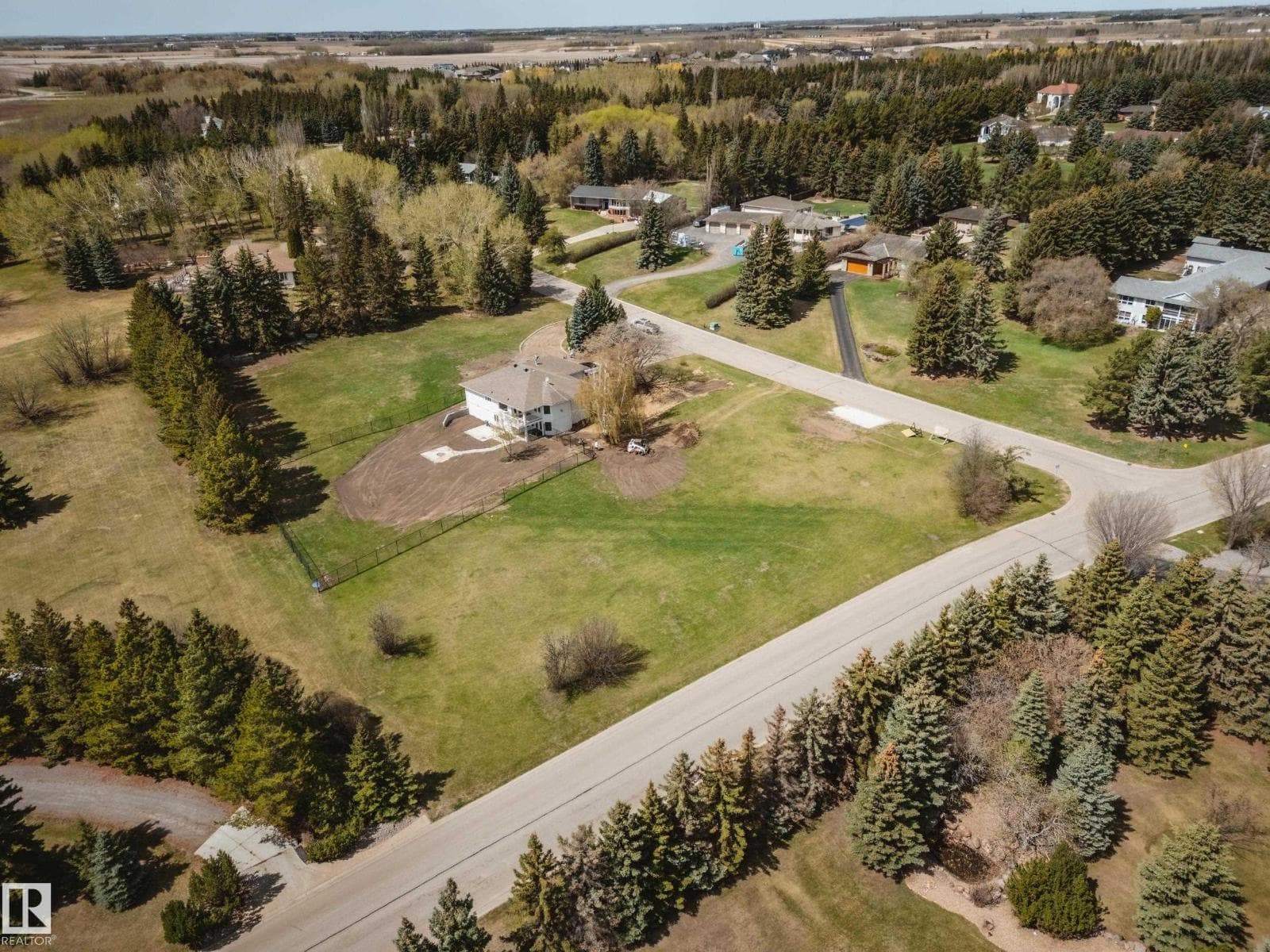 21A 54324 Bellerose DR