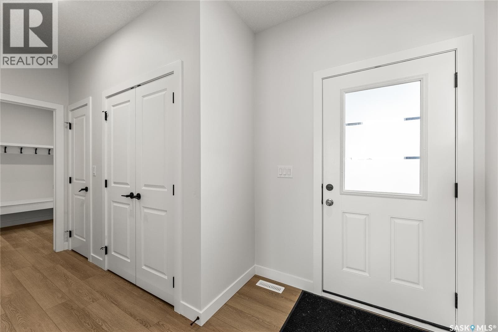 279 Nazarali WAY — photo 3