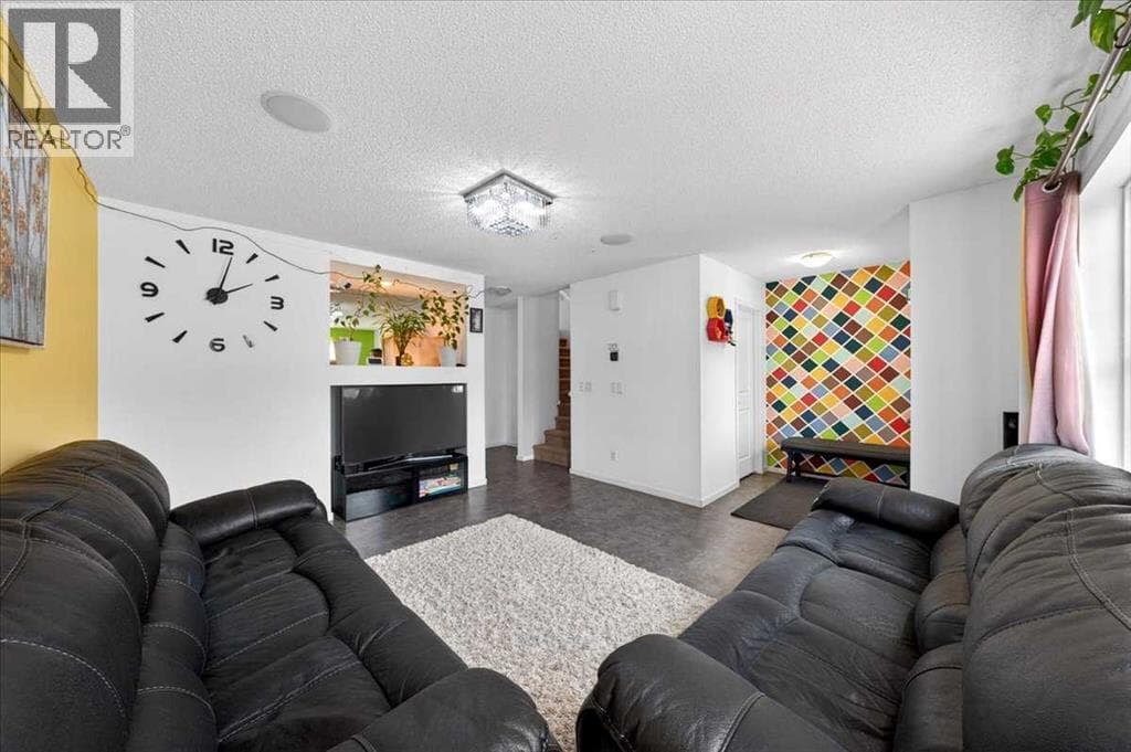 244 Silverado Range View SW — photo 5
