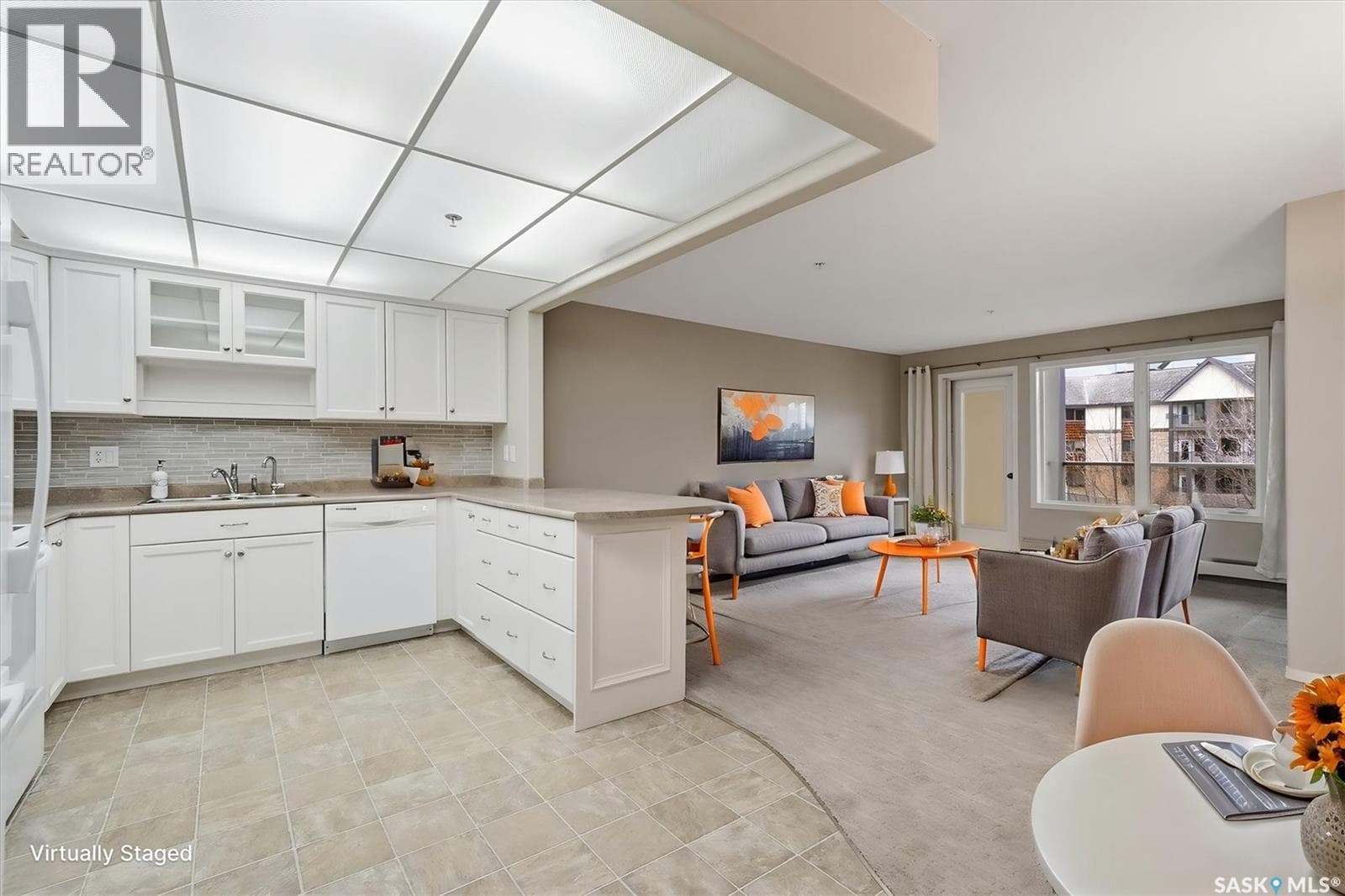 304 1622A Acadia DRIVE — photo 3