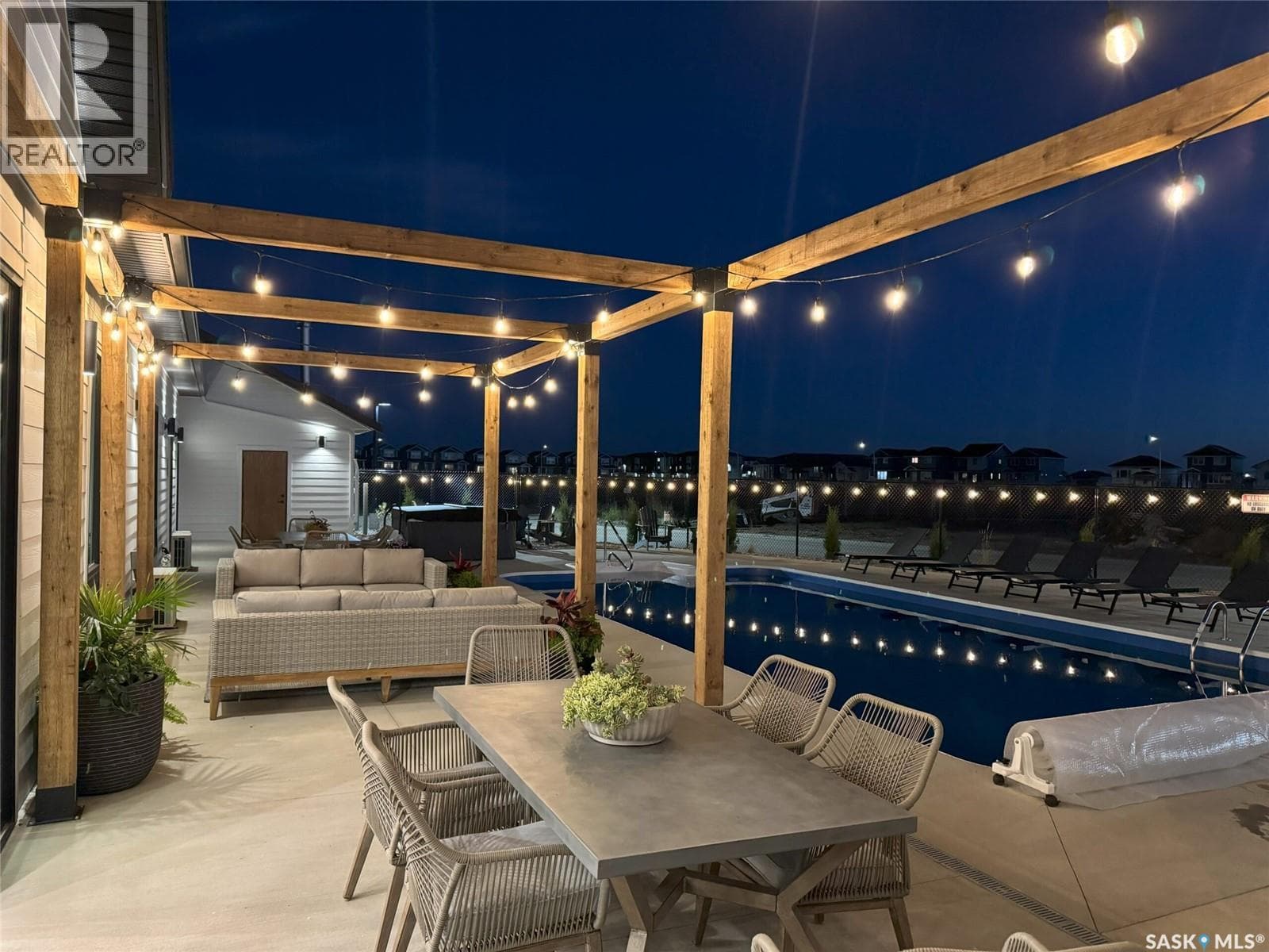 40 105 Hathway CRESCENT — photo 3